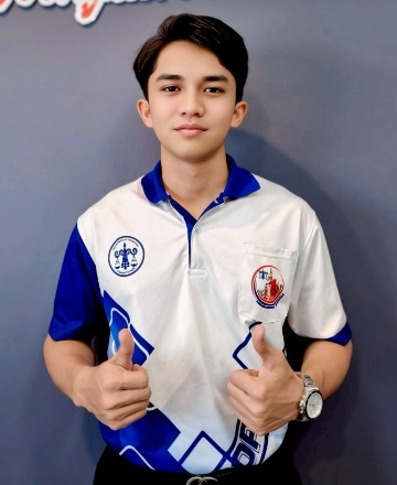 นายอติเทพ  เหลาแตว